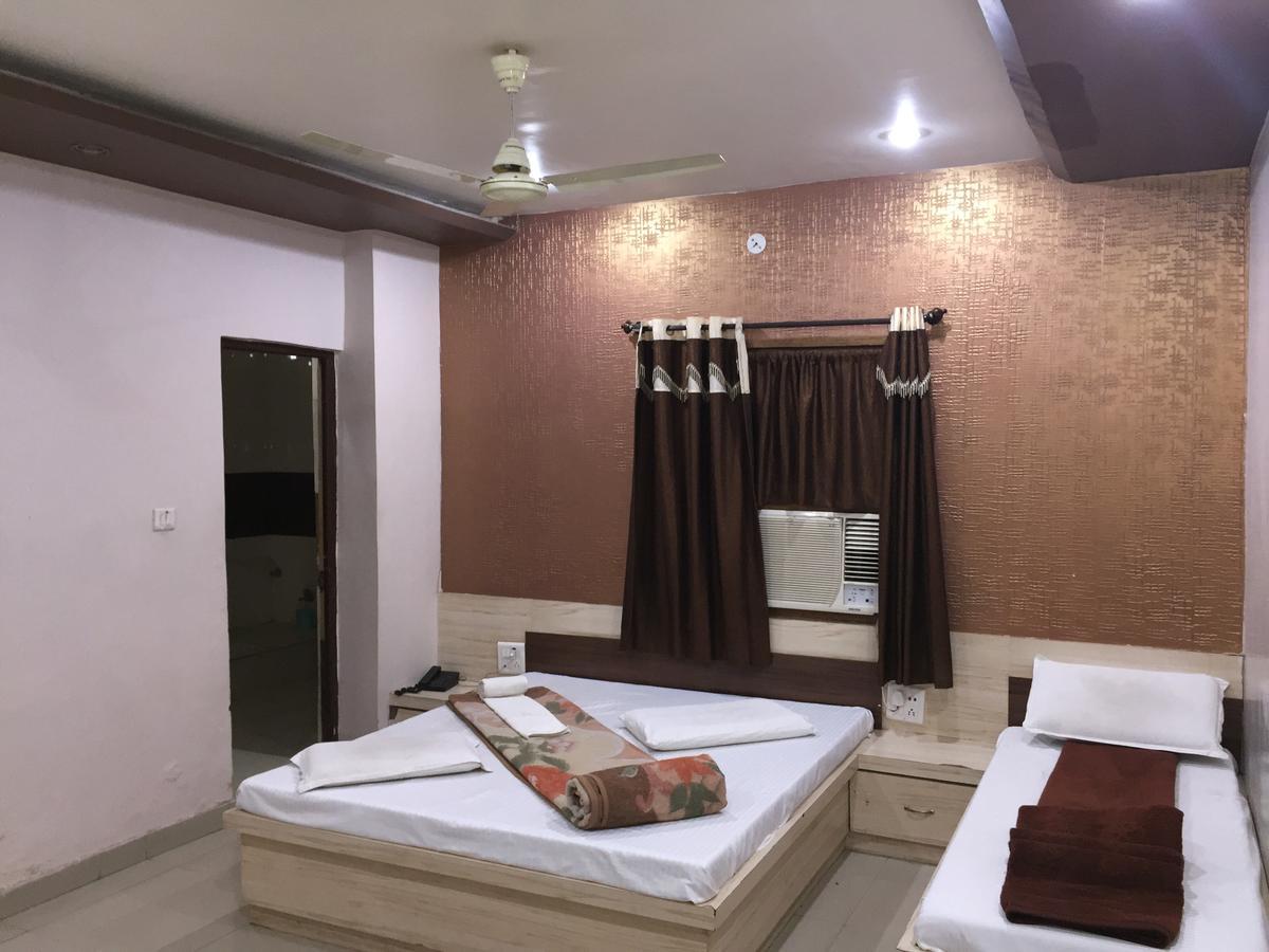 Hotel Pakeeza Ajmer Luaran gambar